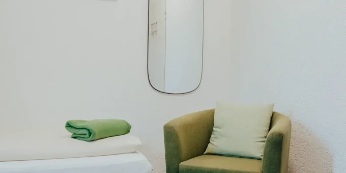 Kleines-Einzelzimmer-Hotel-Angermeier1